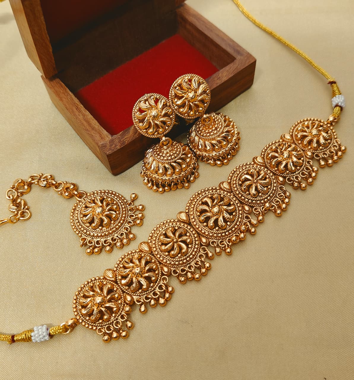 Beautiful Premium Quality Gold Plated  Matt Necklace With Beautiful Jhumkie And Tika….